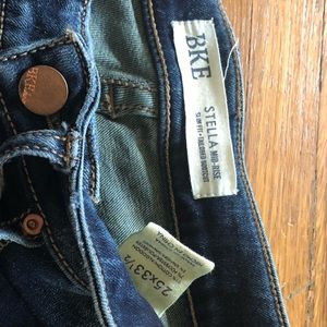 Must go!!!! BKE Stella